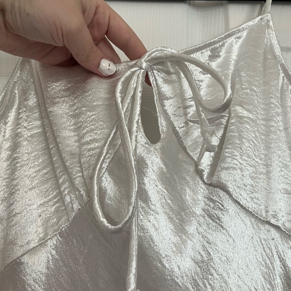 Elegant Lulus White Satin Slip Dress With Deep Back - Picture 2 of 9